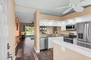 350 Newport Dr, Naples, FL 34114 - Photo 6