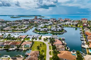 826 Banyan Ct, Marco Island, FL 34145 - Photo 10