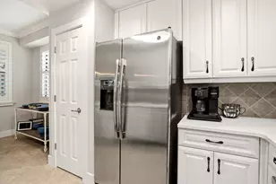 3163 Serena Ln, Naples, FL 34114 - Photo 12