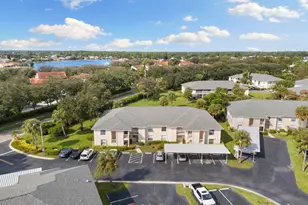 685 Squire Cir, Naples, FL 34104 - Photo 26