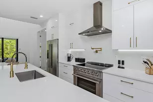 3400 Canal St, Naples, FL 34112 - Photo 10