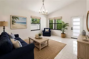 594 108th Ave N, Naples, FL 34108 - Photo 2