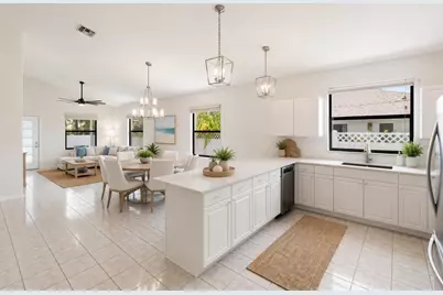 594 108th Avenue N, Naples, FL 34108 - Photo 4