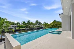 1566 Curlew Ave, Naples, FL 34102 - Photo 8