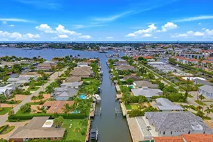 1566 Curlew Ave, Naples, FL 34102 - Photo 24