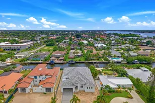 1566 Curlew Ave, Naples, FL 34102 - Photo 22