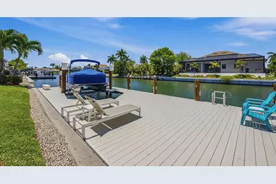 1036 Admiralty Court, Marco Island, FL 34145 - Photo 34