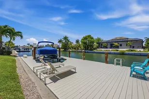 1036 Admiralty Ct, Marco Island, FL 34145 - Photo 34