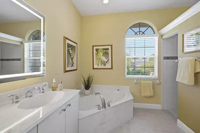 1036 Admiralty Court, Marco Island, FL 34145 - Photo 18