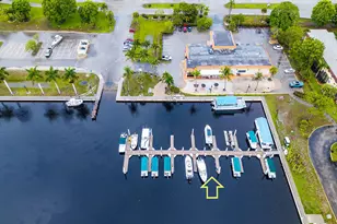 525 Newport Dr, Naples, FL 34114 - Photo 4