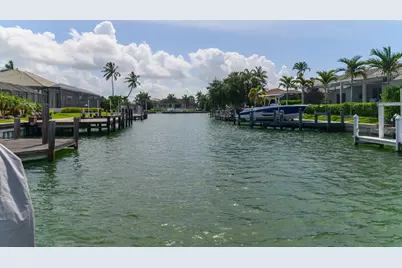 405 Driftwood Court, Marco Island, FL 34145 - Photo 36