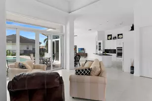 405 Driftwood Ct, Marco Island, FL 34145 - Photo 10