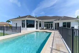 405 Driftwood Ct, Marco Island, FL 34145 - Photo 32