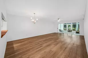 208 Furse Lakes Cir, Naples, FL 34104 - Photo 6
