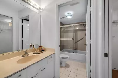208 Furse Lakes Circle #D6, Naples, FL 34104 - Photo 22