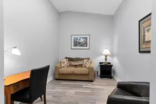 1100 Eastham Way, Naples, FL 34104 - Photo 22