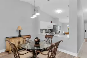 1100 Eastham Way, Naples, FL 34104 - Photo 8