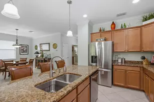 3627 Treasure Cove Cir, Naples, FL 34114 - Photo 4