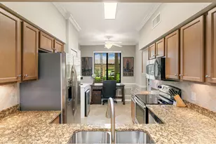 9735 Acqua Ct, Naples, FL 34113 - Photo 10