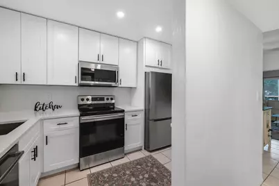 499 Forest Lakes Boulevard #312, Naples, FL 34105 - Photo 8