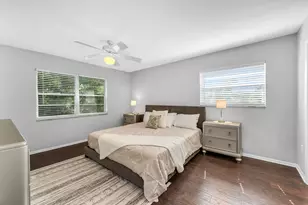 499 Forest Lakes Blvd, Naples, FL 34105 - Photo 14