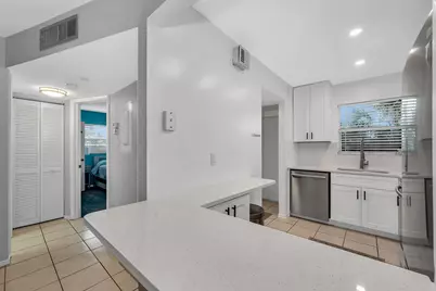499 Forest Lakes Boulevard #312, Naples, FL 34105 - Photo 6