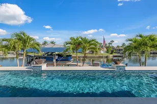 478 Kendall Dr, Marco Island, FL 34145 - Photo 2