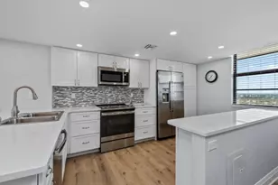 440 Seaview Ct, Marco Island, FL 34145 - Photo 8
