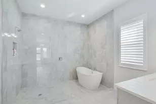 14327 Laguna Spgs Ln, Naples, FL 34114 - Photo 14