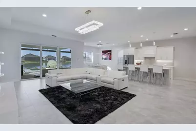14327 Laguna Springs Lane, Naples, FL 34114 - Photo 6