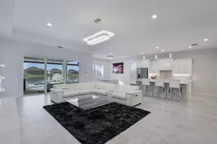 14327 Laguna Spgs Ln, Naples, FL 34114 - Photo 6