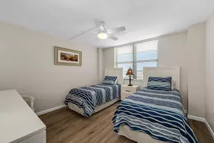 440 Seaview Ct, Marco Island, FL 34145 - Photo 20