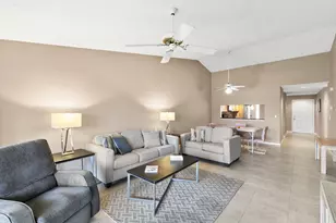 236 Pebble Beach Cir, Naples, FL 34113 - Photo 6