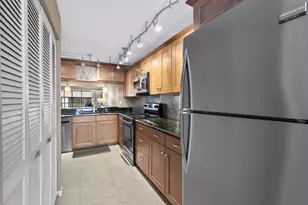 236 Pebble Beach Cir, Naples, FL 34113 - Photo 10