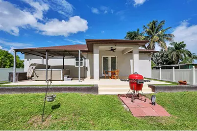 3196 Connecticut Avenue, Naples, FL 34112 - Photo 26