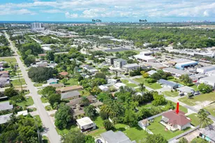 3196 Connecticut Ave, Naples, FL 34112 - Photo 2