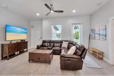 3196 Connecticut Avenue, Naples, FL 34112 - Photo 8