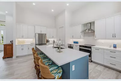 931 Ivory Court, Marco Island, FL 34145 - Photo 6