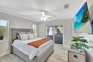 1350 Waikiki Ct, Marco Island, FL 34145 - Photo 20