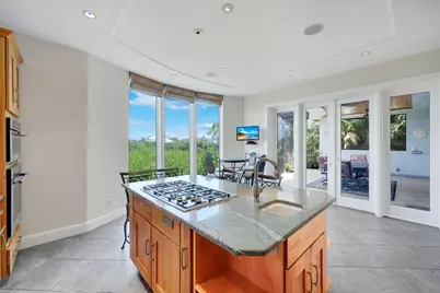 834 Hideaway Circle W, Marco Island, FL 34145 - Photo 4