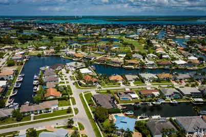 1517 Buccaneer Court, Marco Island, FL 34145 - Photo 36