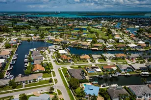 1517 Buccaneer Ct, Marco Island, FL 34145 - Photo 36