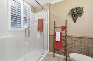 269 Vintage Bay Dr, Marco Island, FL 34145 - Photo 18