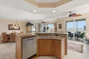 269 Vintage Bay Dr, Marco Island, FL 34145 - Photo 28