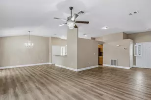 3650 Kent Dr, Naples, FL 34112 - Photo 12
