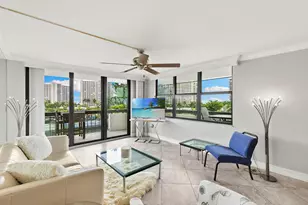 591 Seaview, Marco Island, FL 34145 - Photo 2