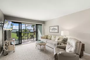 750 W Elkcam Cir, Marco Island, FL 34145 - Photo 6