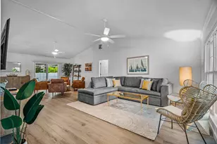 1513 Bermuda Rd, Marco Island, FL 34145 - Photo 4