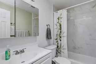 3577 Hibiscus Ave, Naples, FL 34104 - Photo 12