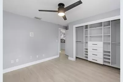 3577 Hibiscus Avenue #A AND B, Naples, FL 34104 - Photo 8